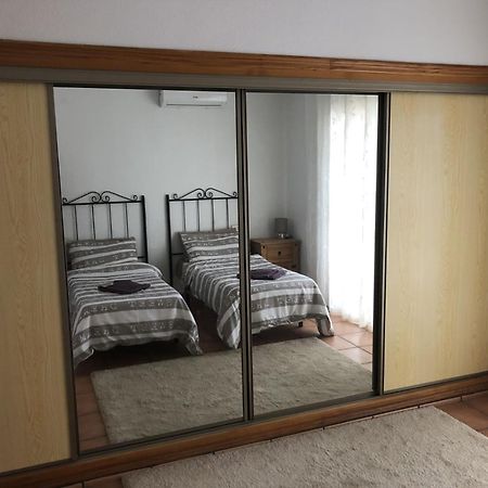Puerto De Mazarron Large House With Roof Terrace & Sea Views-5 Guests Have 3 Bedrooms & 1 To 4 Guests Have 2 Bedrooms ภายนอก รูปภาพ