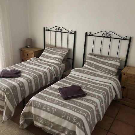 Puerto De Mazarron Large House With Roof Terrace & Sea Views-5 Guests Have 3 Bedrooms & 1 To 4 Guests Have 2 Bedrooms ภายนอก รูปภาพ