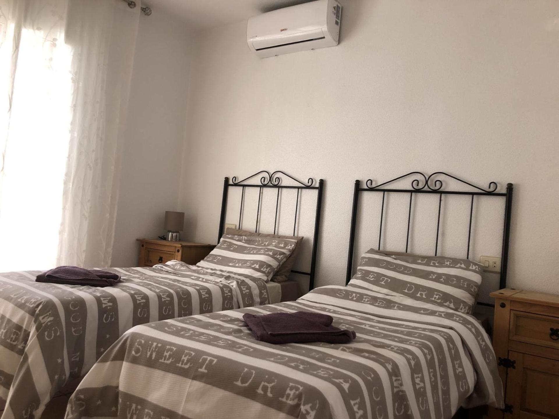 Puerto De Mazarron Large House With Roof Terrace & Sea Views-5 Guests Have 3 Bedrooms & 1 To 4 Guests Have 2 Bedrooms ภายนอก รูปภาพ