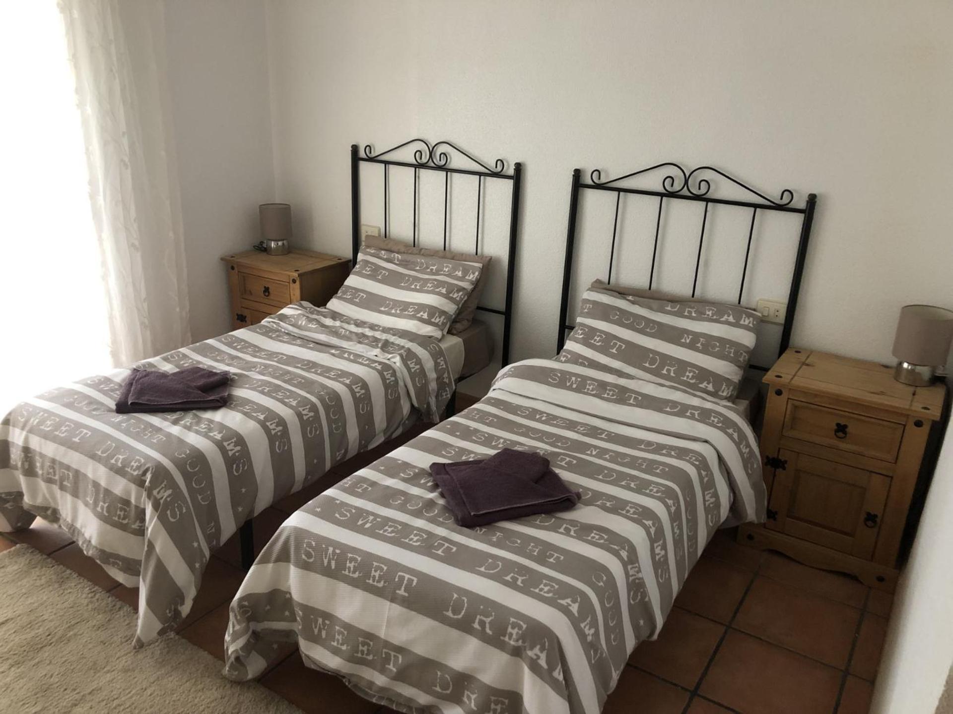 Puerto De Mazarron Large House With Roof Terrace & Sea Views-5 Guests Have 3 Bedrooms & 1 To 4 Guests Have 2 Bedrooms ภายนอก รูปภาพ